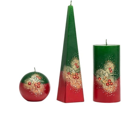 Kaarsenset groen met rood besjes met goudkleur