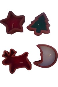 Figuurkaarsen in aardewerkbakje