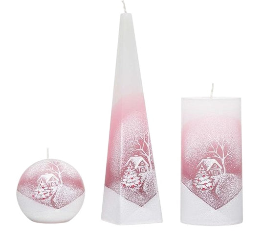 Kaarsenset oud roze met besneeuw huis